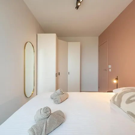 Apartment Chic & Cozy Perfect For Getaways *